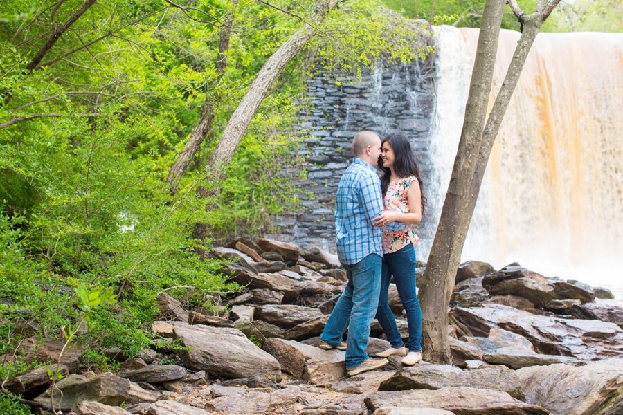 Roswell-Mill-Engagement-Photos0021.jpg