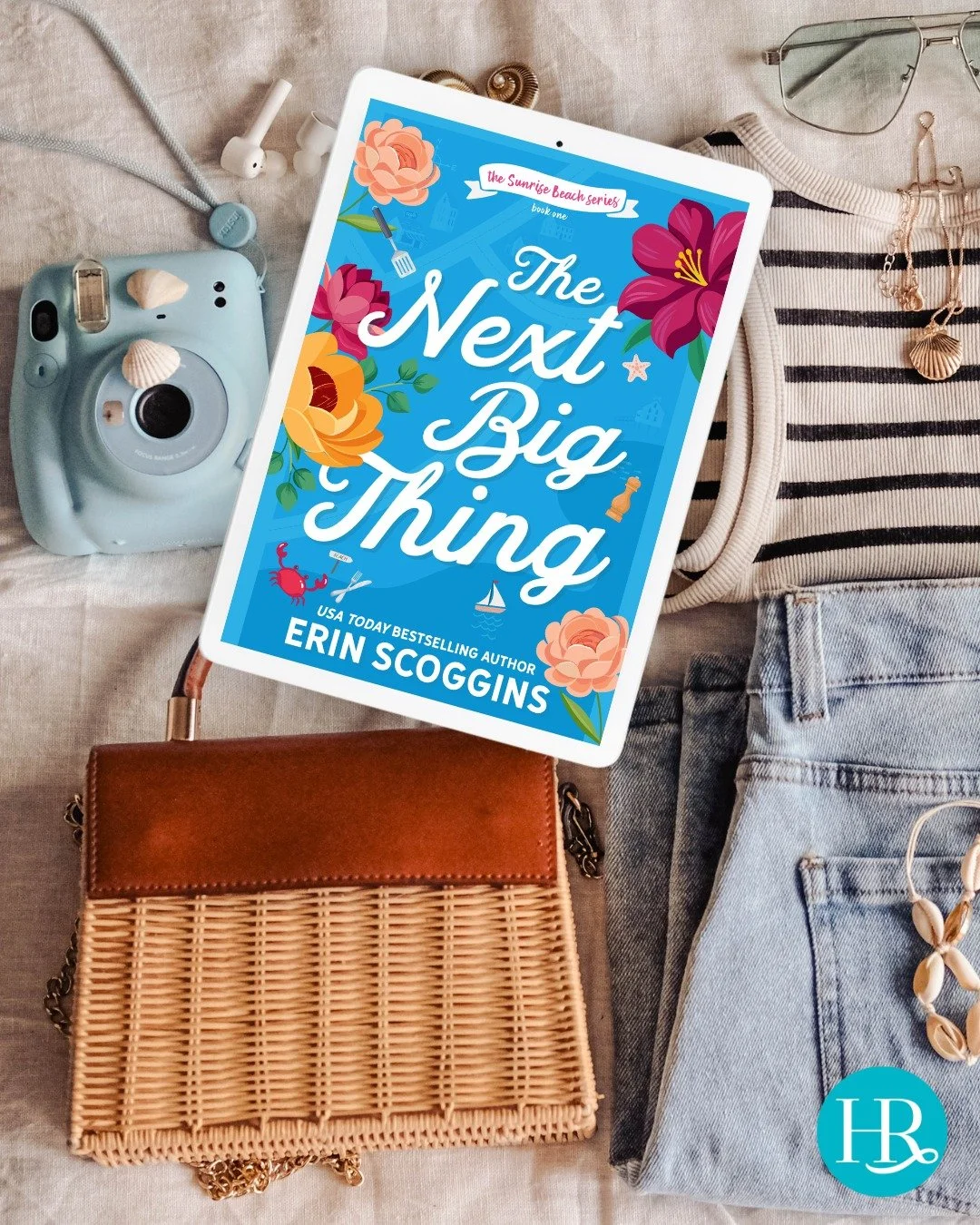 There&rsquo;s nothing better than putting on a cute outfit, grabbing a book, and heading to your favorite reading spot! For The Next Big Thing by @erinscoggins, pair it with cute jean shorts, a striped shirt, and some seashell jewelry. Oh, and don&rs