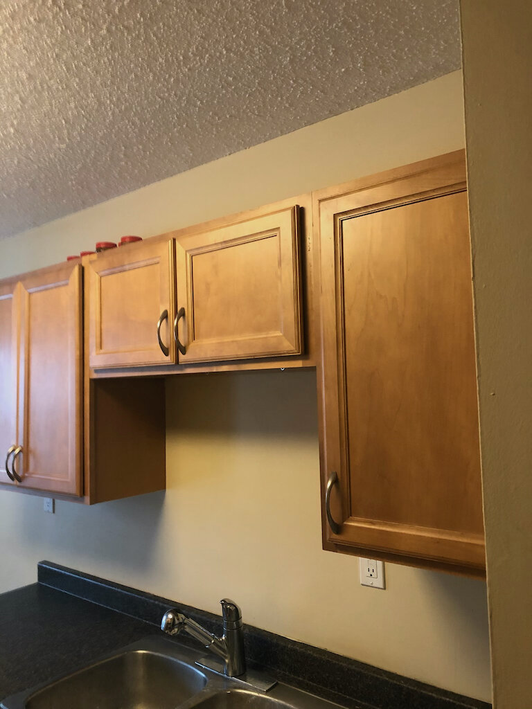 pinecrest-apartments-sparwood-kitchen-cabinets.jpg