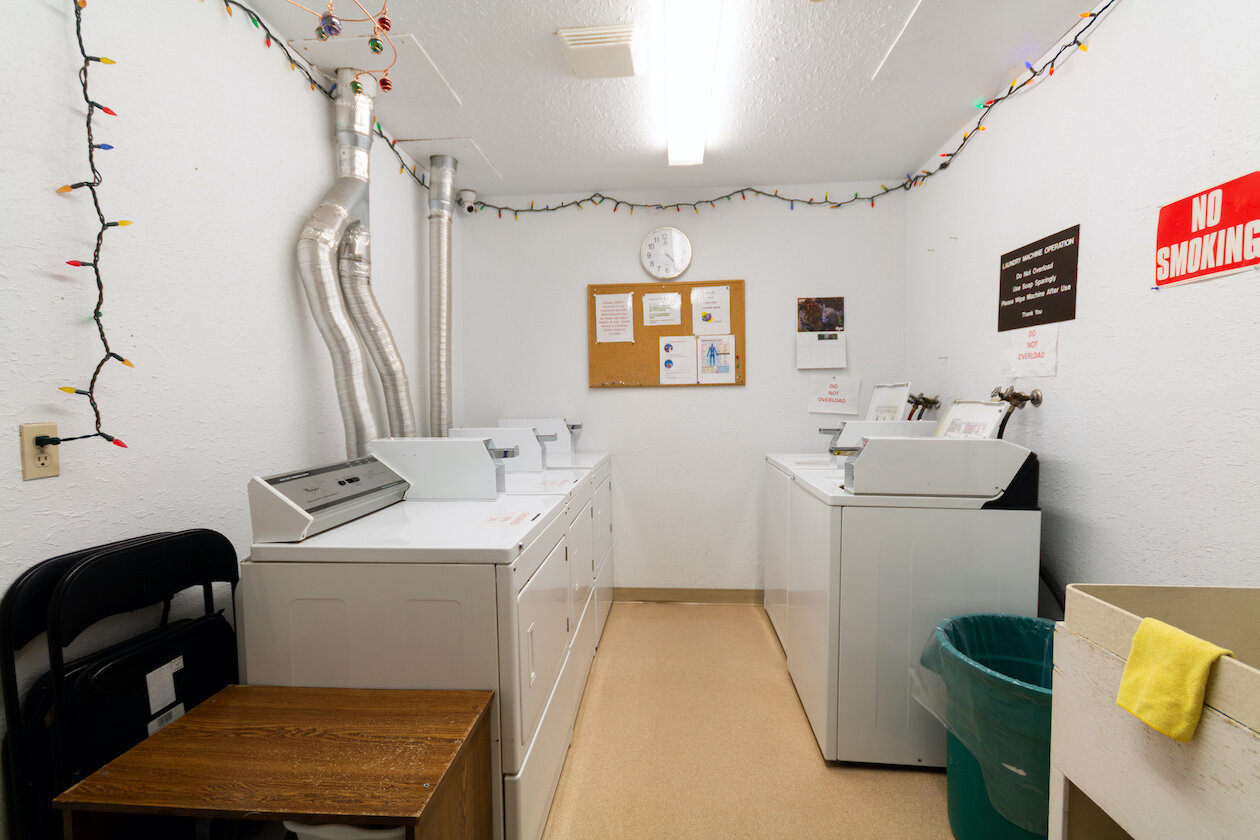 northern-lights-apartments-laundry-room.jpg