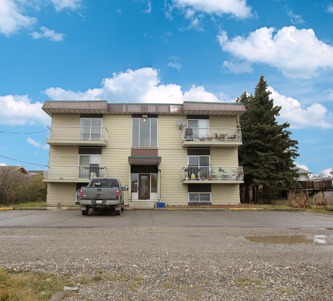 midtown-apartments-fort-st-john-exterior-front.png