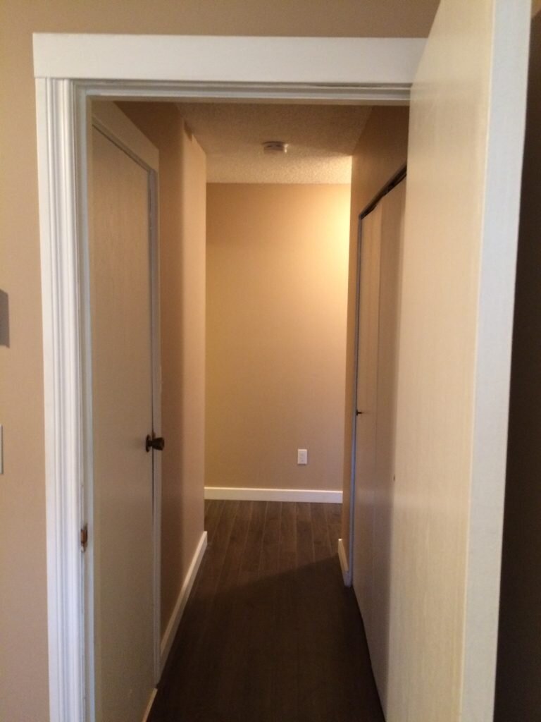 midtown-apartments-fort-st-john-hallway-in-suite.jpg