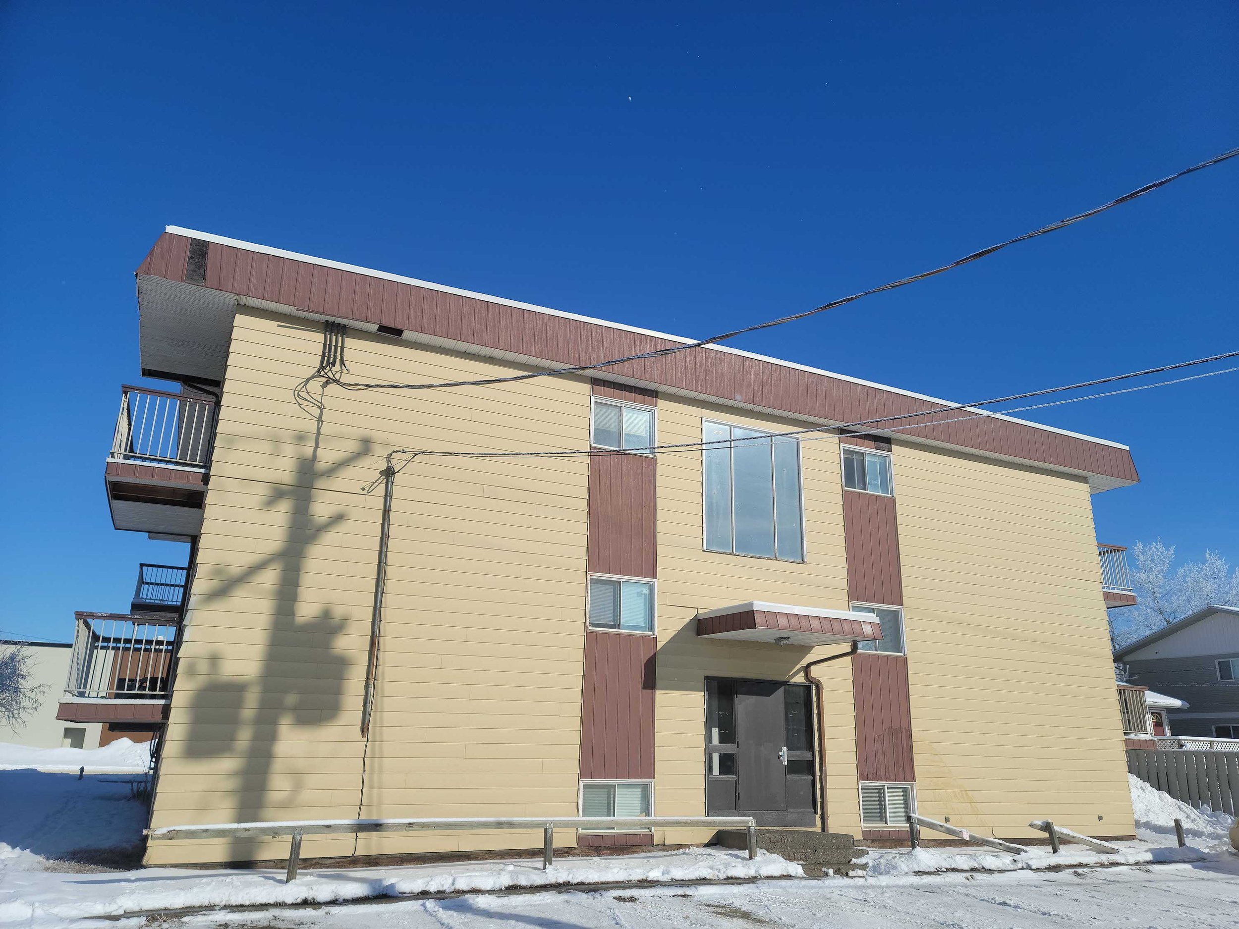 graham-apartments-9903-103-ave-fort-st-john-exterior-1.jpg