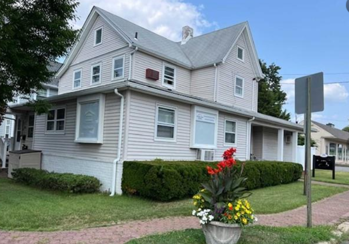 258 Everett Avenue mixed-use property in Wyckoff New Jersey