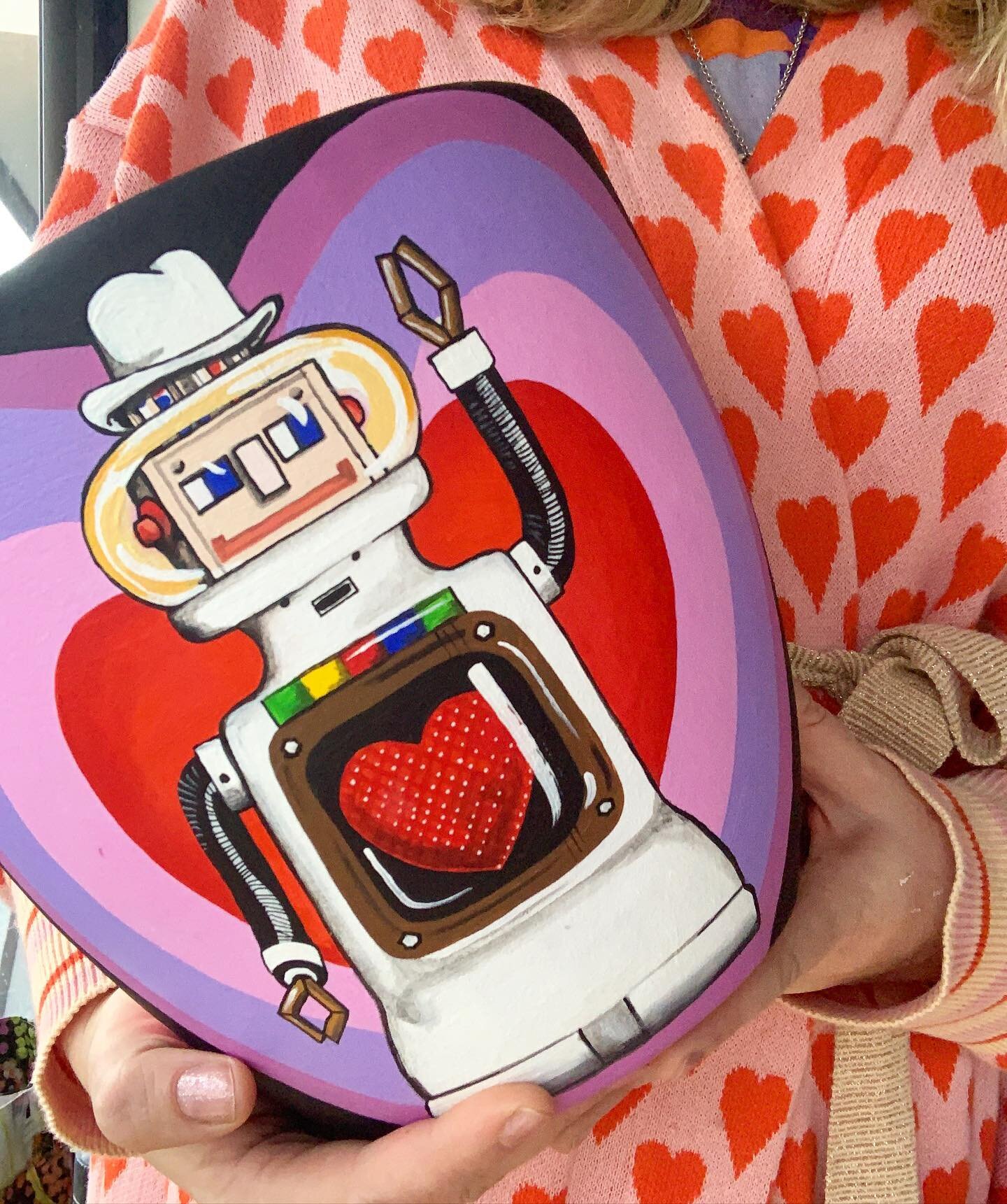 One for the Romantics ❤️💜💗 DEXTER 🤖 (pot not quite finished, but didn&rsquo;t want to miss one 🙃)

Back in the day, forget Hinge et al, if you wanted to answer some random questions &amp; end up on a date, then &ldquo;Perfect Match&rdquo; on Chan