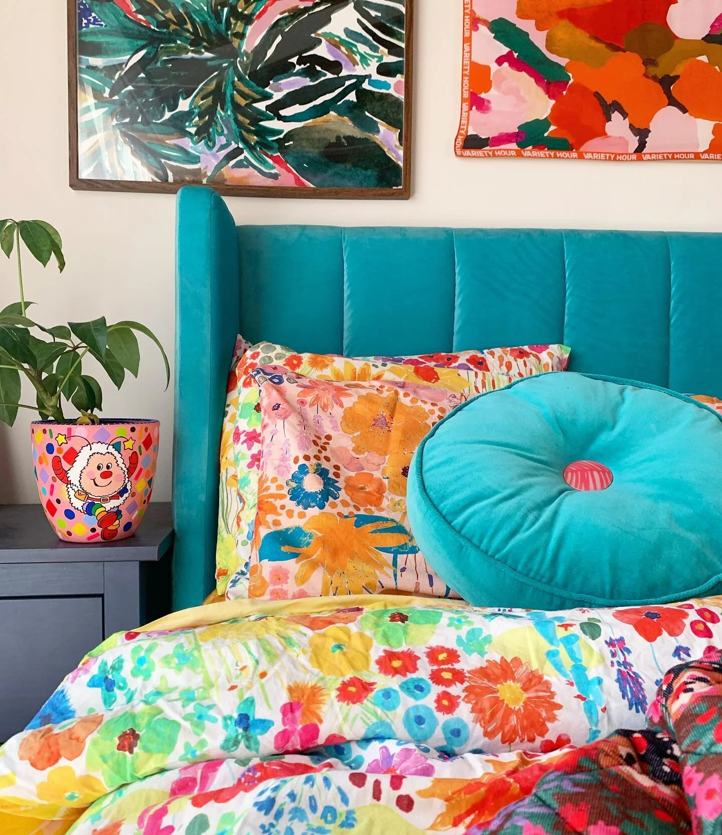 Rainbow Sprite 🌈✨🌟
&amp; swipe for Troll doll 👉 

Used to spend all my pocket money on Troll dolls at Granny Mays 🙊 *and admit in retrospect this troll should have had hot pink hair. 
.
.
.
.
.
.
.
#originaltroll #originaltrolldoll #trolls #troll