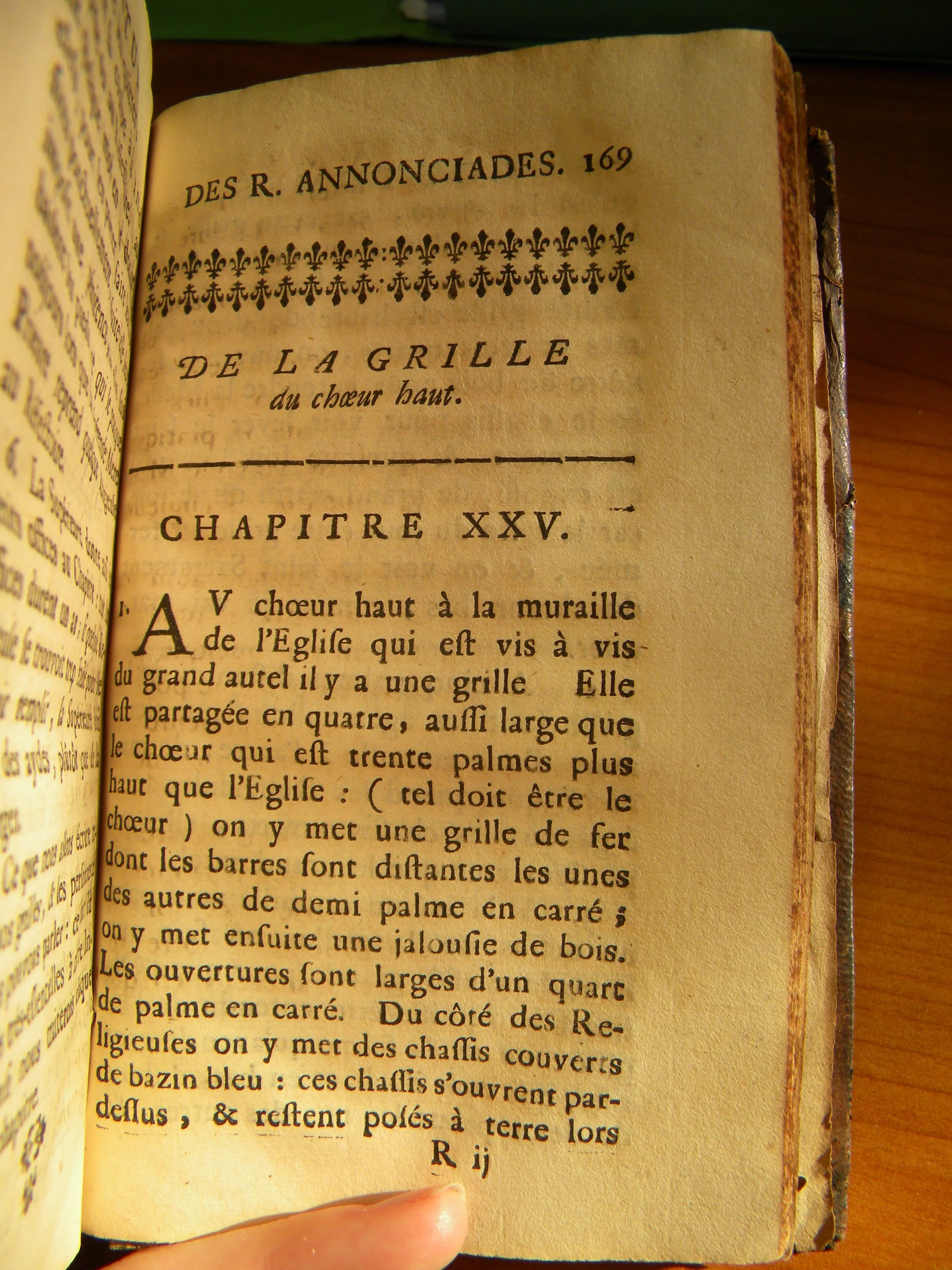 1640 Coutumier dimensions des grilles à Gênes (1).JPG