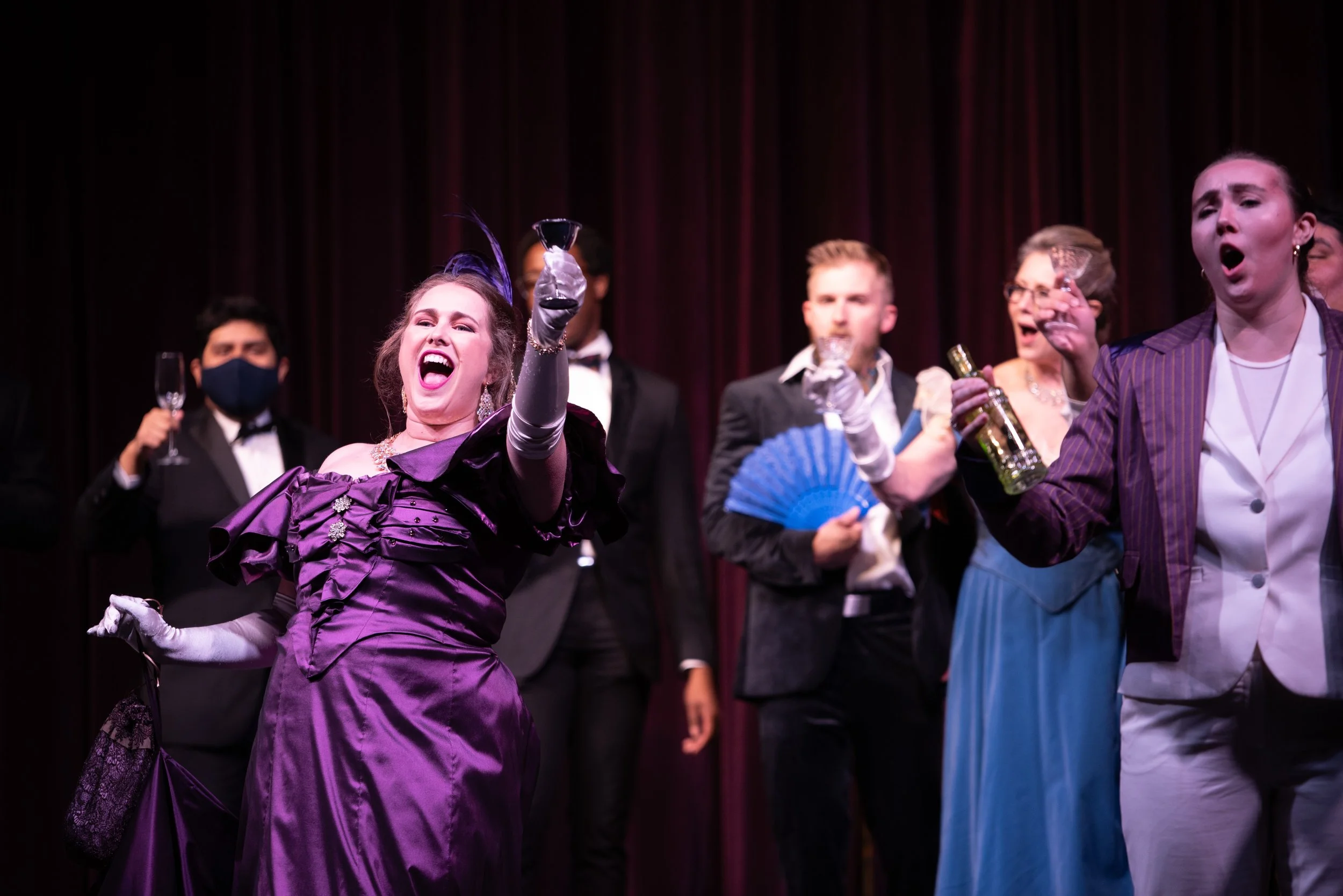 Alina Tamborini, soprano; Photographer: Michael Willis; Opera Magnifico; Adele (Die Fledermaus)