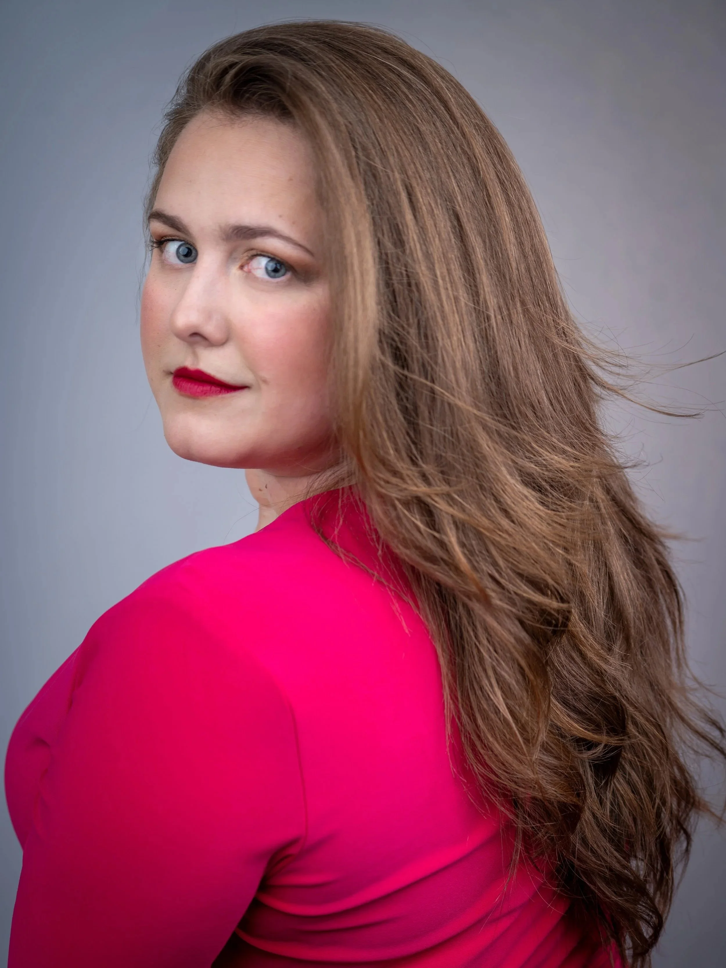 Alina Tamborini, soprano; Photographer: Johnny Oliva