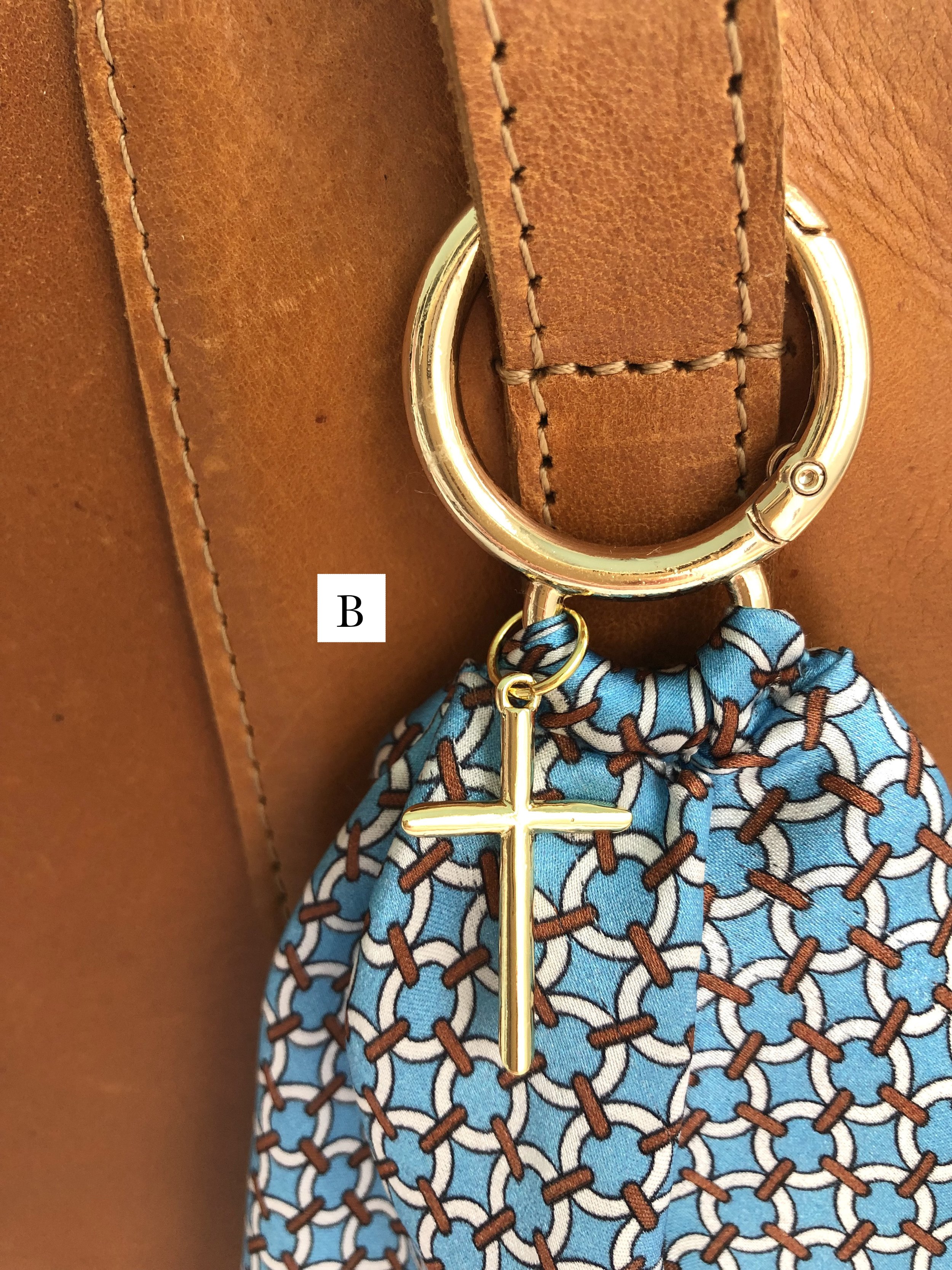 B_Blue_Circles_SimpleCross_OnBag_PH2 copy.jpg