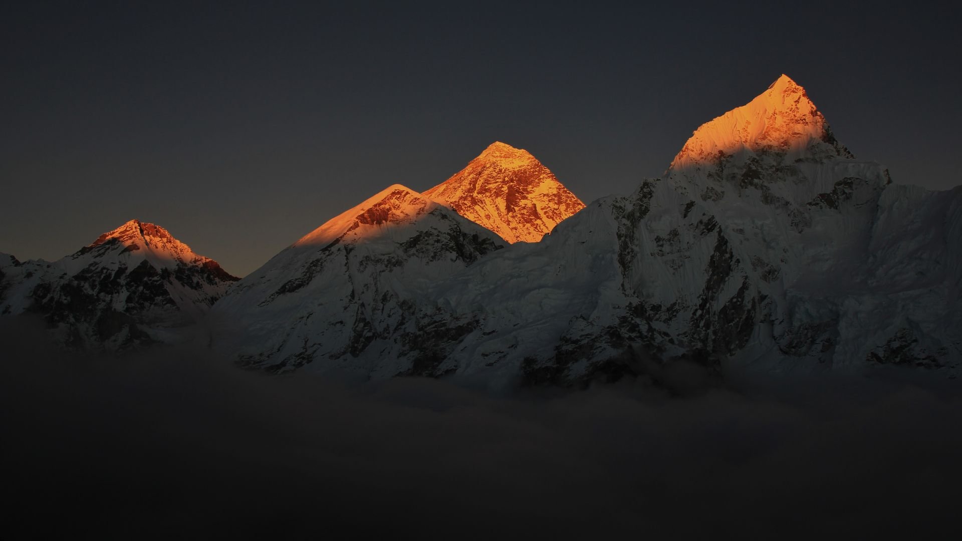 Everest-Base-Camp-Trek-Kala-Patthar-Adventure-Pulse.jpg