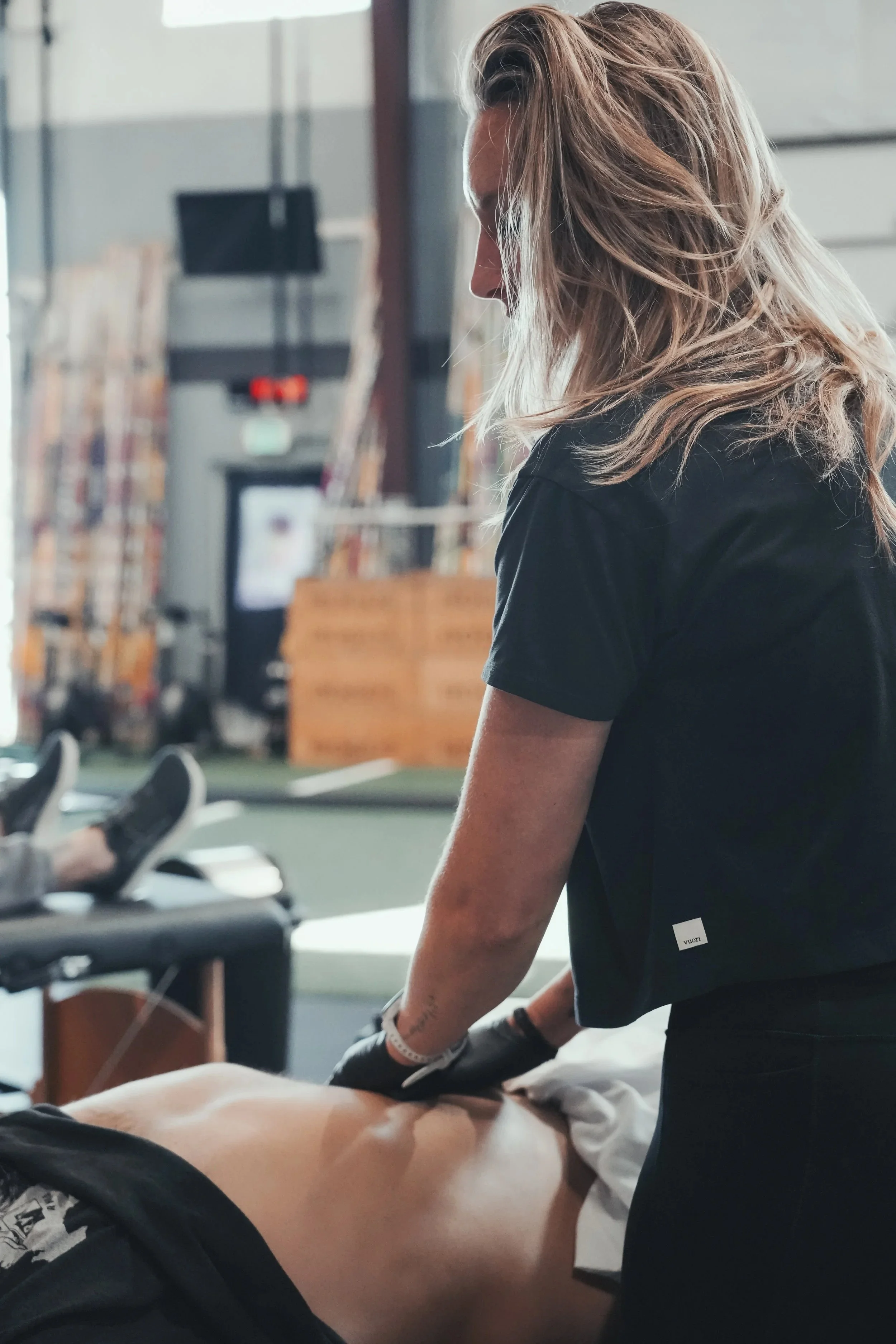 Male cyclist receiving pelvic floor PT in San Diego