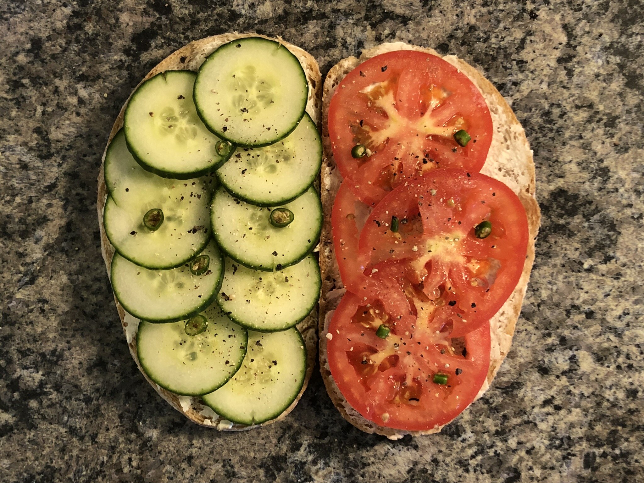 Cucumber & Tomato Sandwiches w/ Cream Cheese Easy Cucumber Sandwich