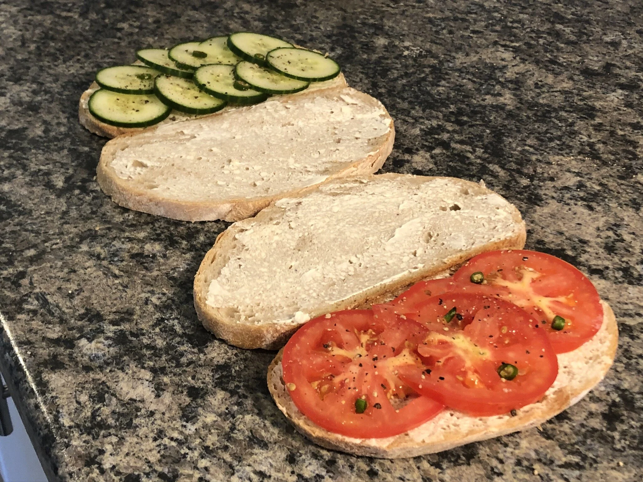 Cucumber & Tomato Sandwiches w/ Cream Cheese Easy Cucumber Sandwich