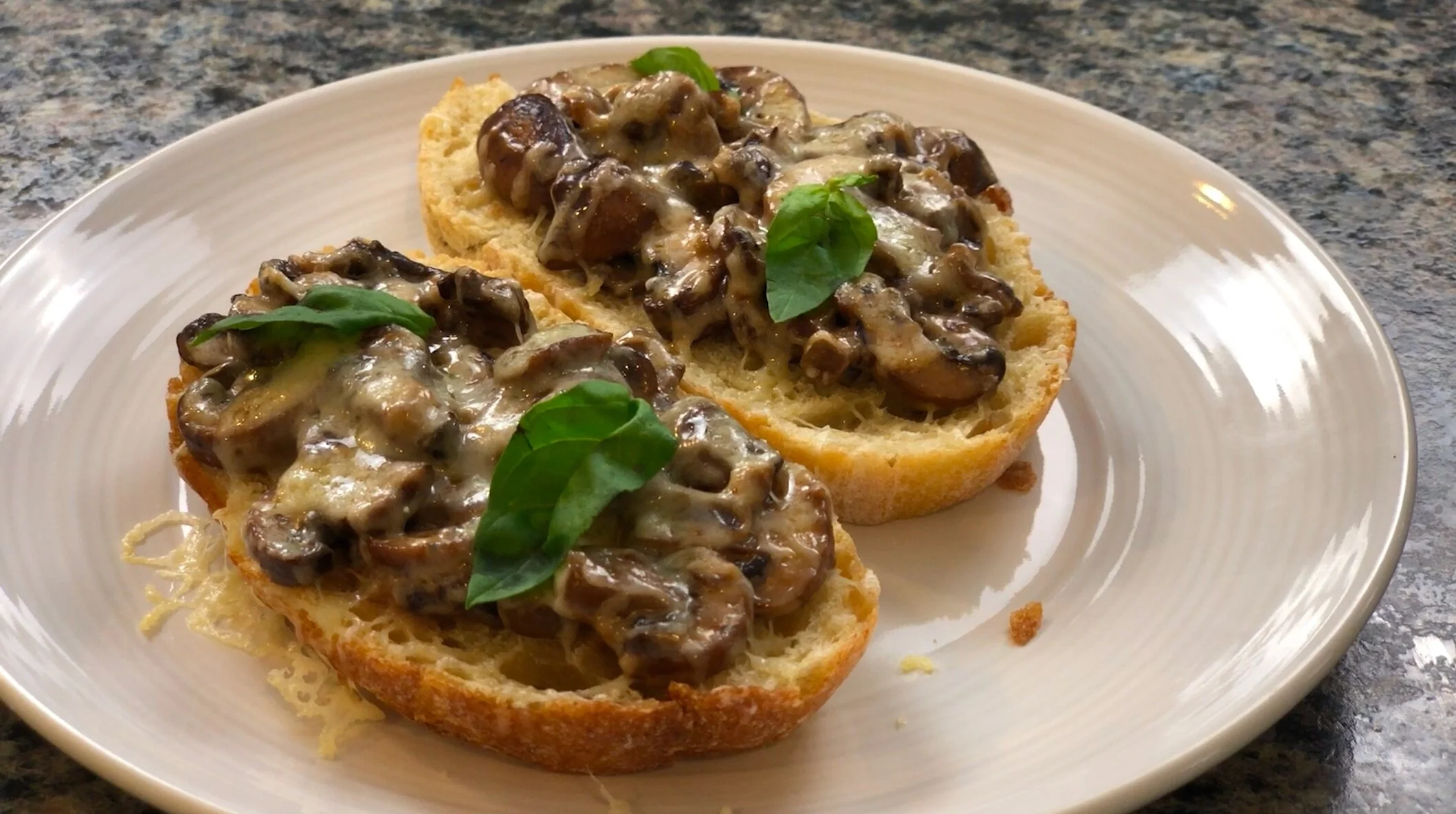 Cheesy Sautéed Mushrooms on Toast Easy Creamy Mushrooms on Toast
