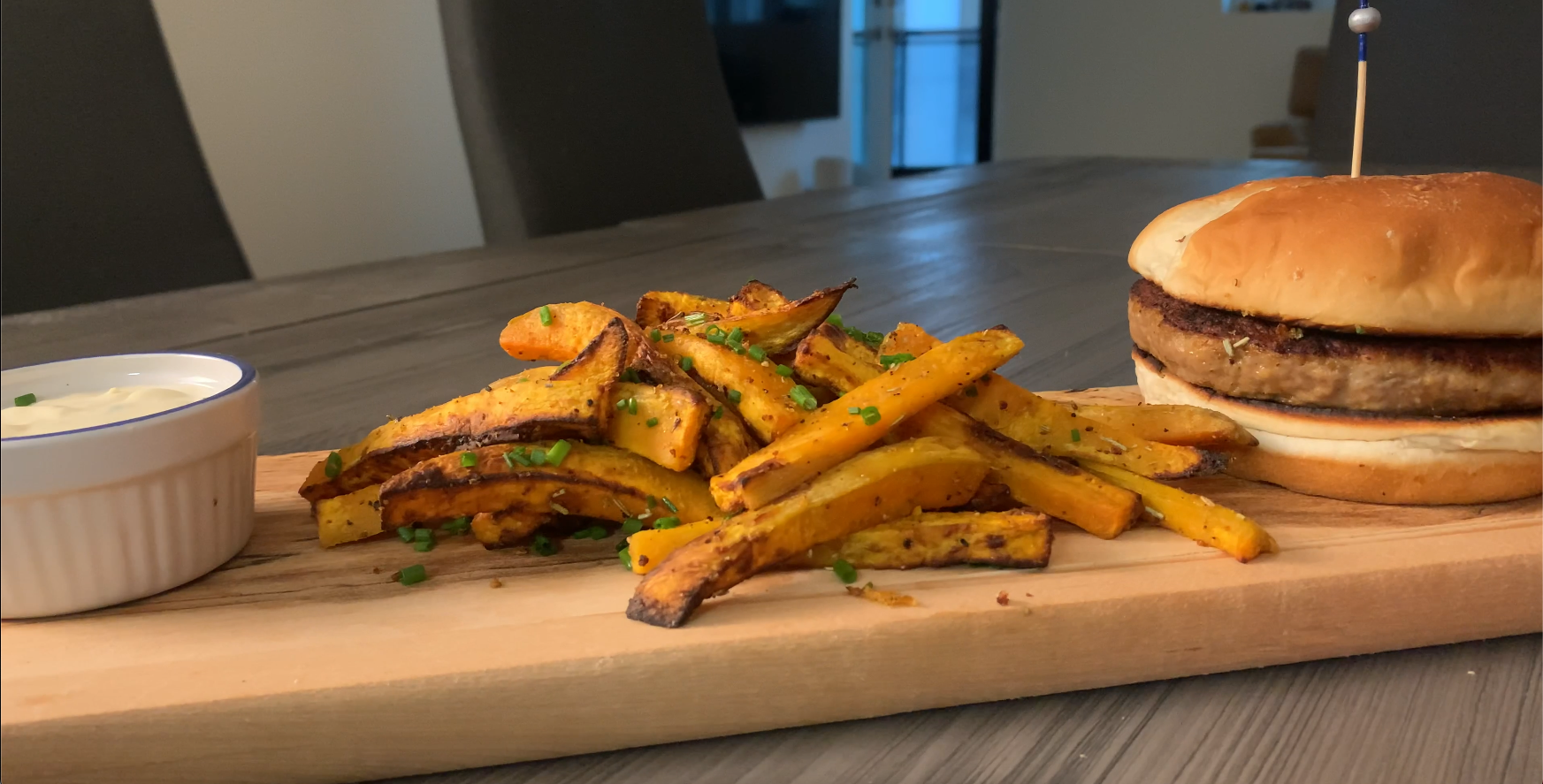 Crispy Air Fryer Sweet Potato Fries - Confessions of a Fit Foodie
