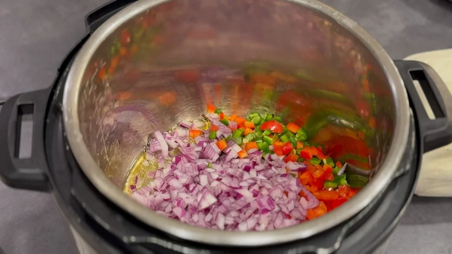 Screenshot 2024-10-13 at 6.26.15 AM.jpg