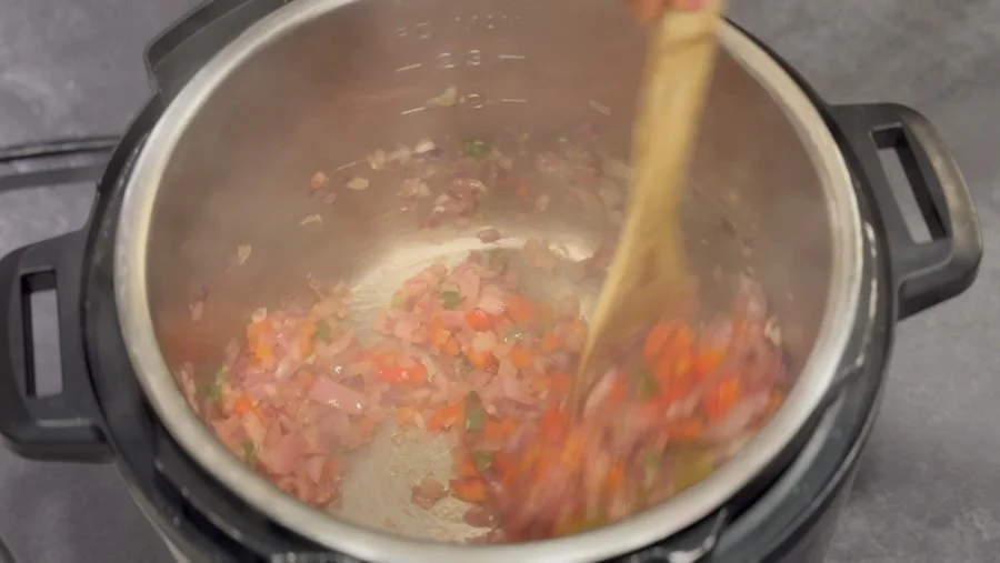 Screenshot 2024-10-13 at 6.28.01 AM.jpg