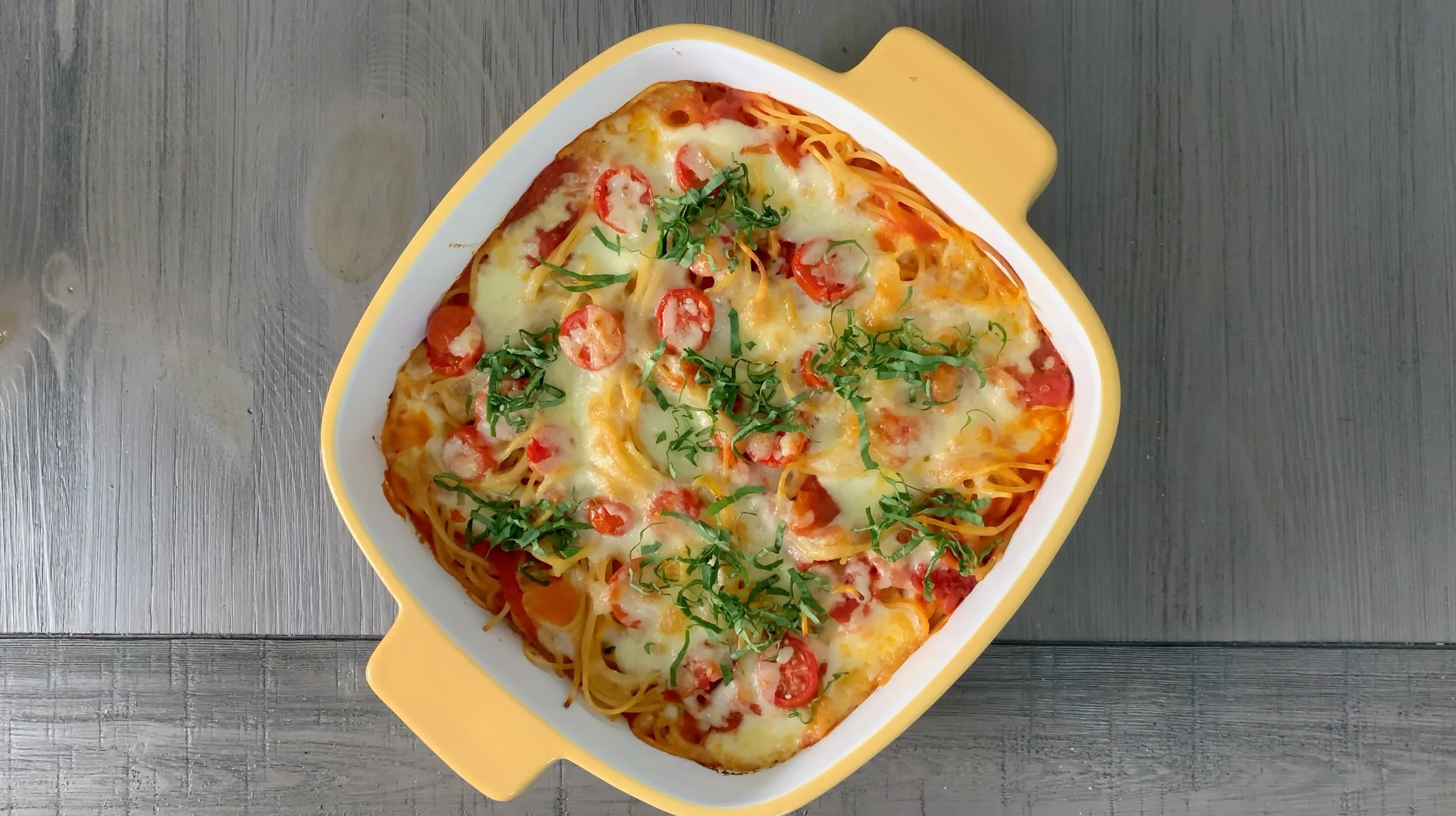 Easy Family-Style Baked Spaghetti Casserole