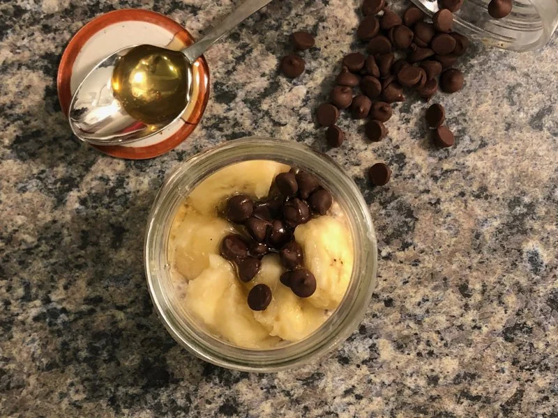 Easy Banana Chocolate Chip Overnight Oats Recipe