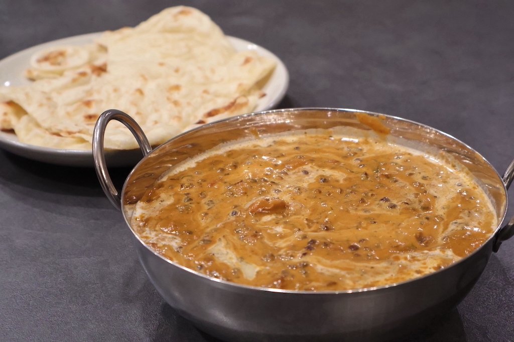 restaurant style dal makhani