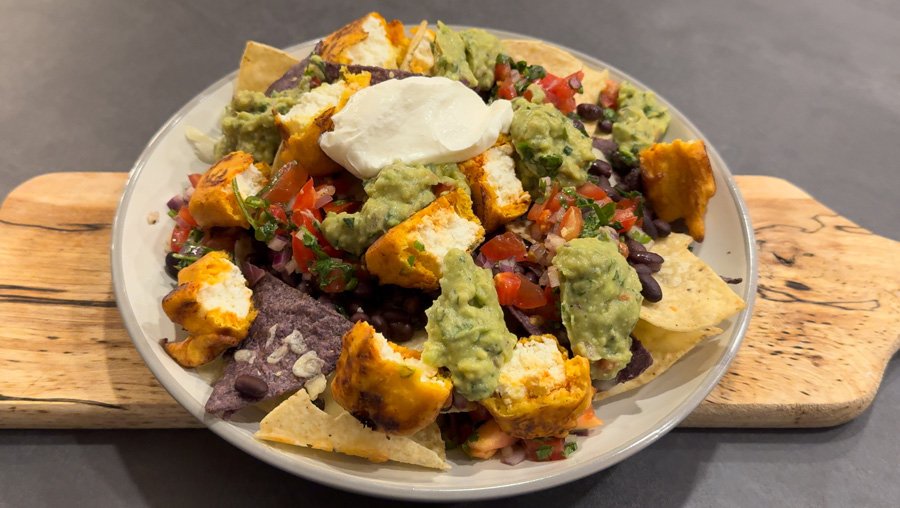 paneer pakora nachos