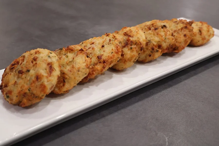 image of venezuelan air fryer rice fritters with cheese