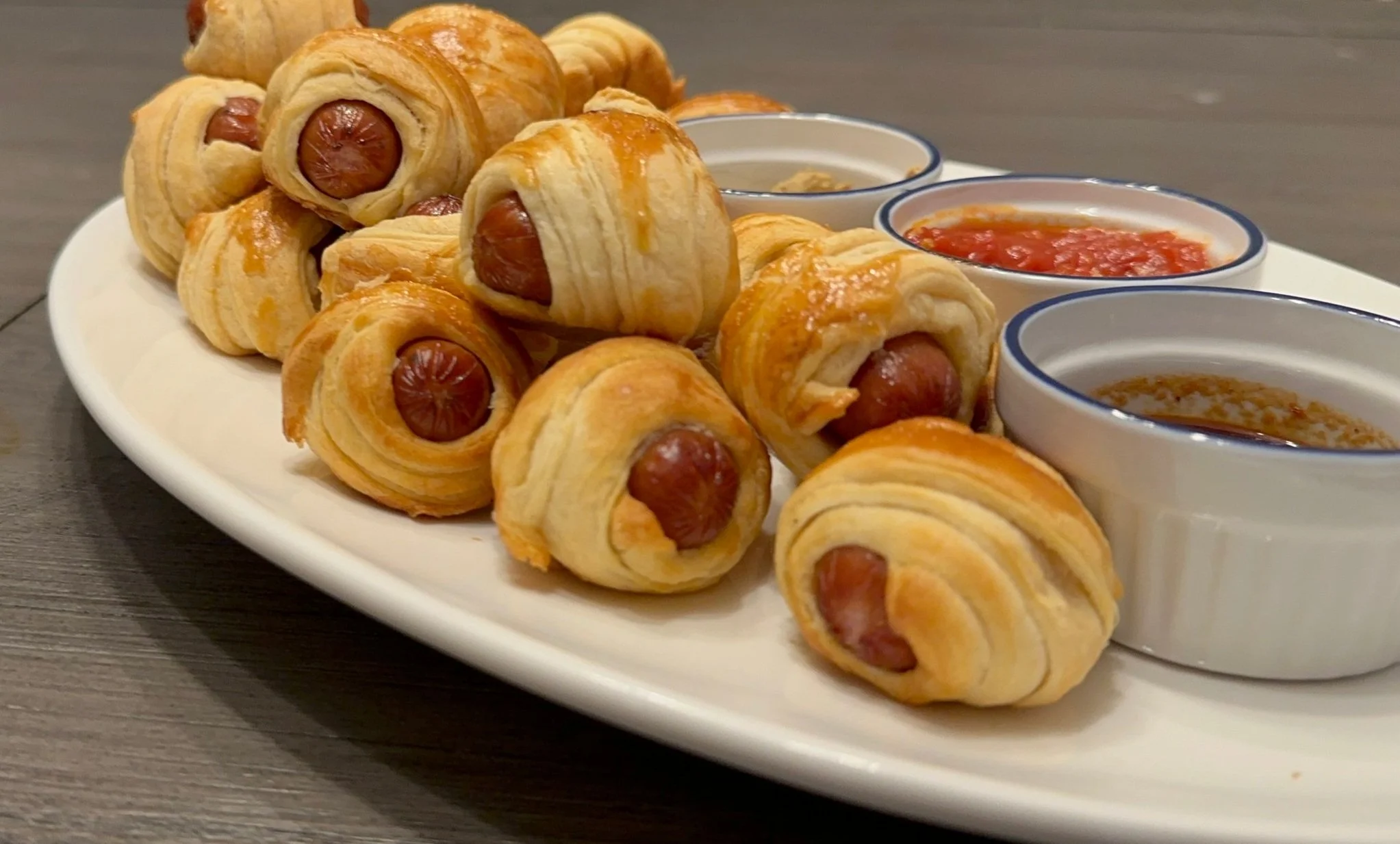 Air Fryer Crescent Roll Mini Pigs in a Blanket — Cooking with Anadi