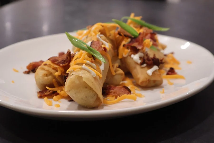 crispy mashed potato spring rolls