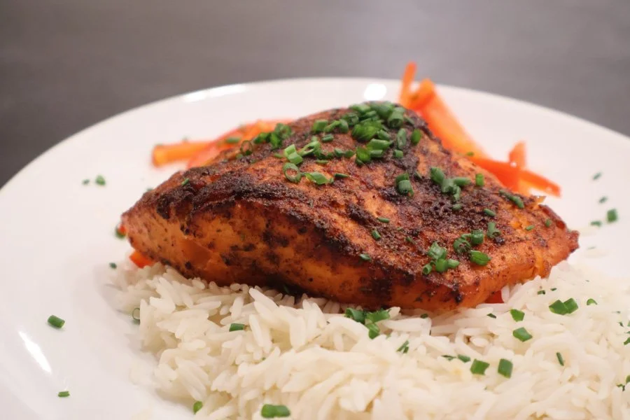 air fryer salmon with rice and peppers picture