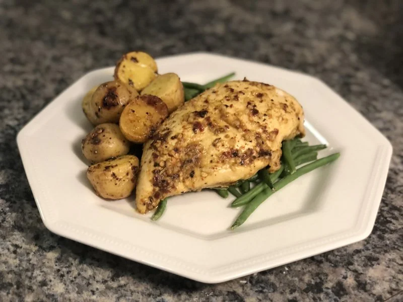 picture of sheet pan chicken shawarma