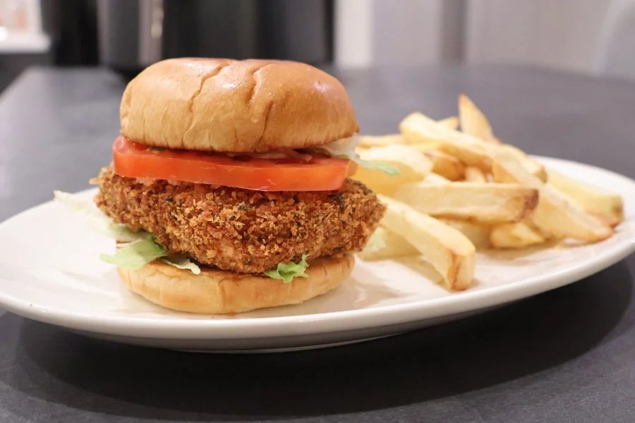 crispy paneer burger with fries