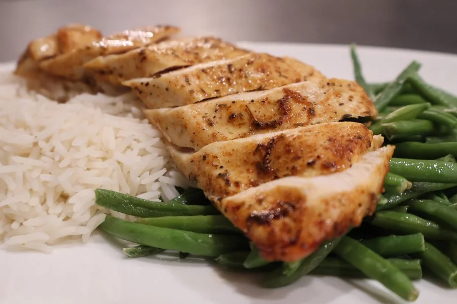 air fryer chicken breast over rice and green beans