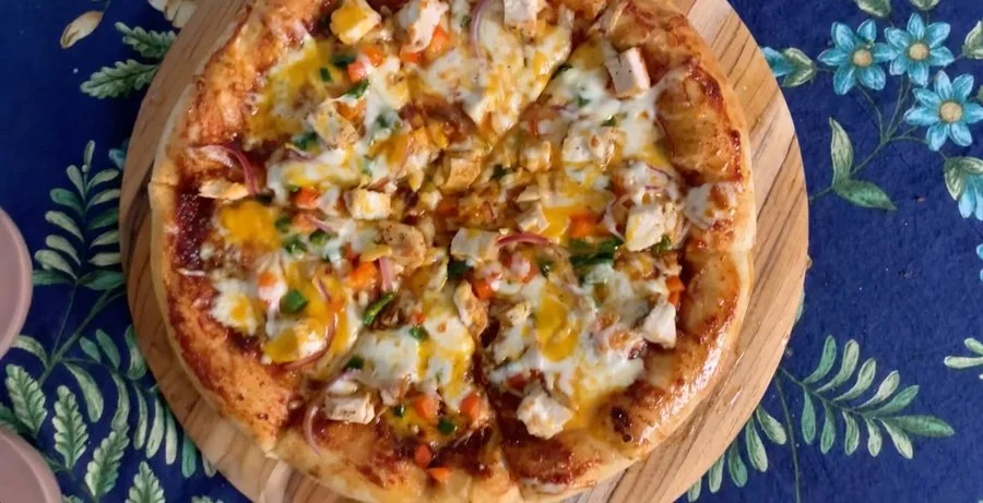 bbq chicken naan flatbread pizza