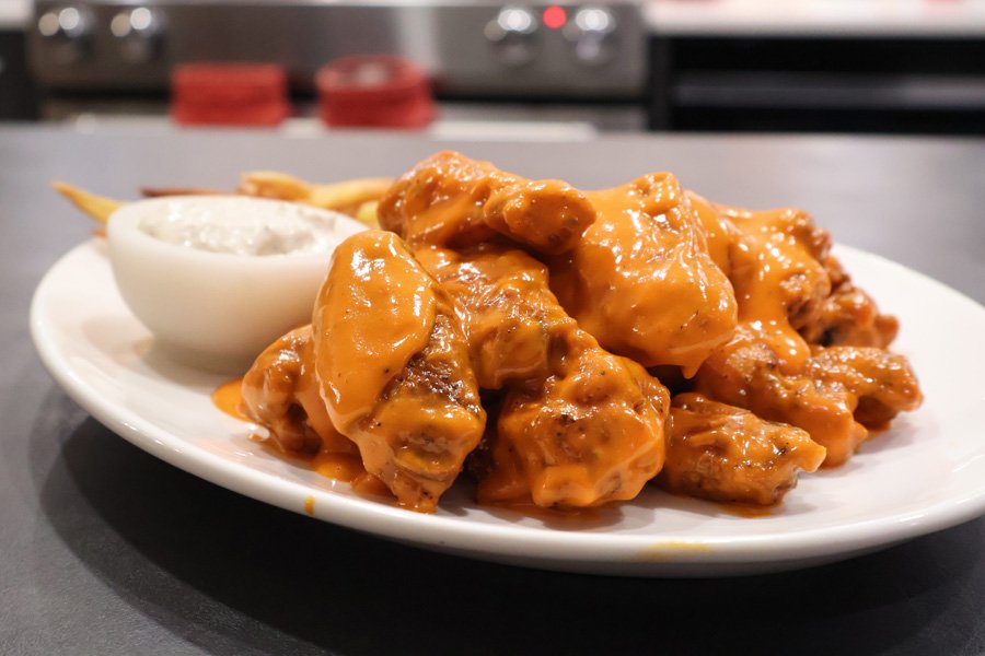 air fryer buffalo wings with dip