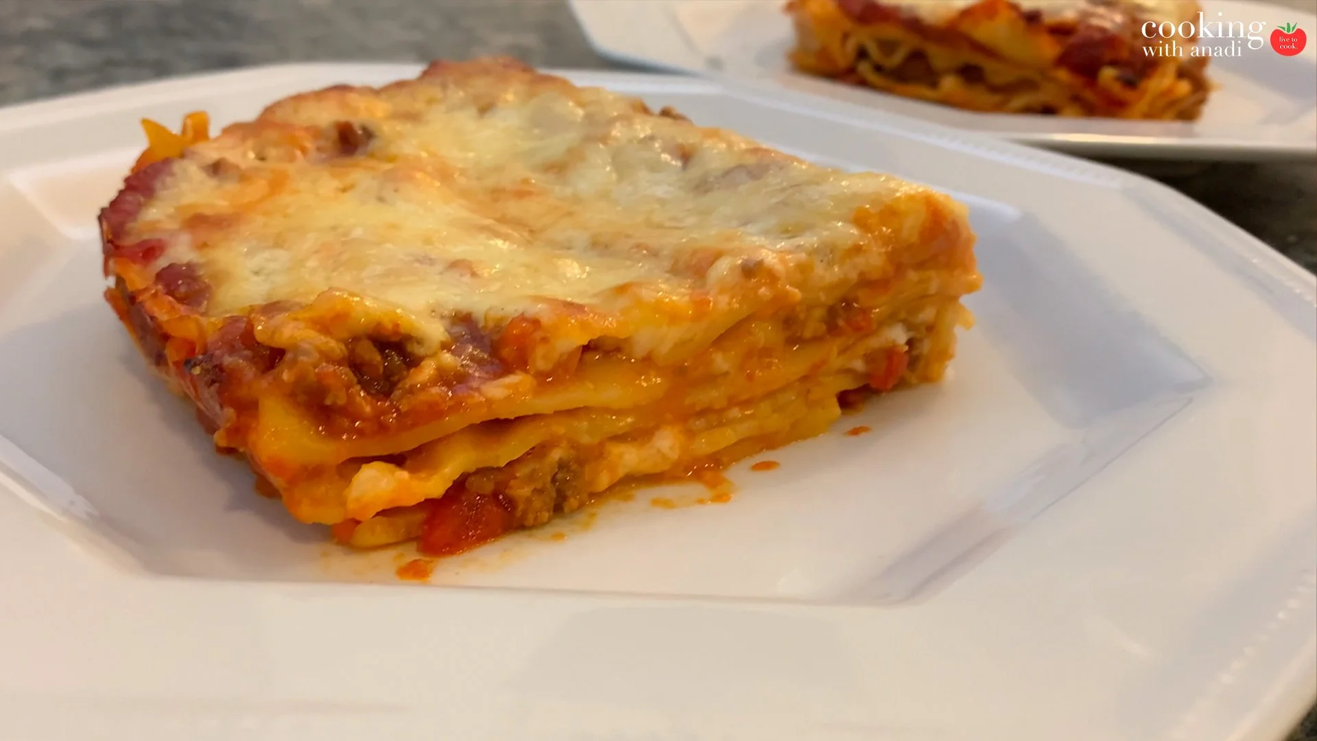 bolognese sauce lasagna
