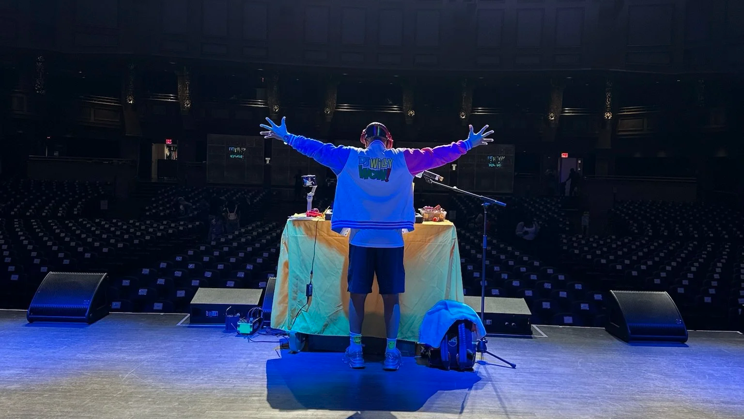 Gracie's Corner Live: Gracie's Global Adventure