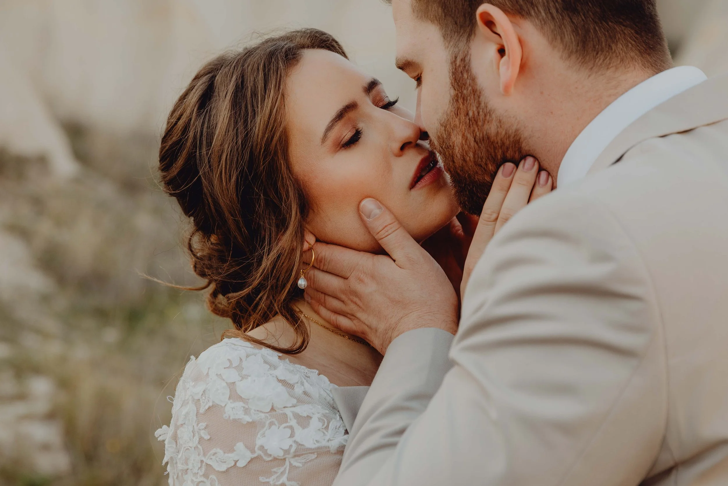 Hochzeitsfotografie Amstetten Niederösterreich Waidhofen an der Ybbs Oberösterreich Salzburg Wien Destination Weddings Brautpaar Inspiration Traditionell