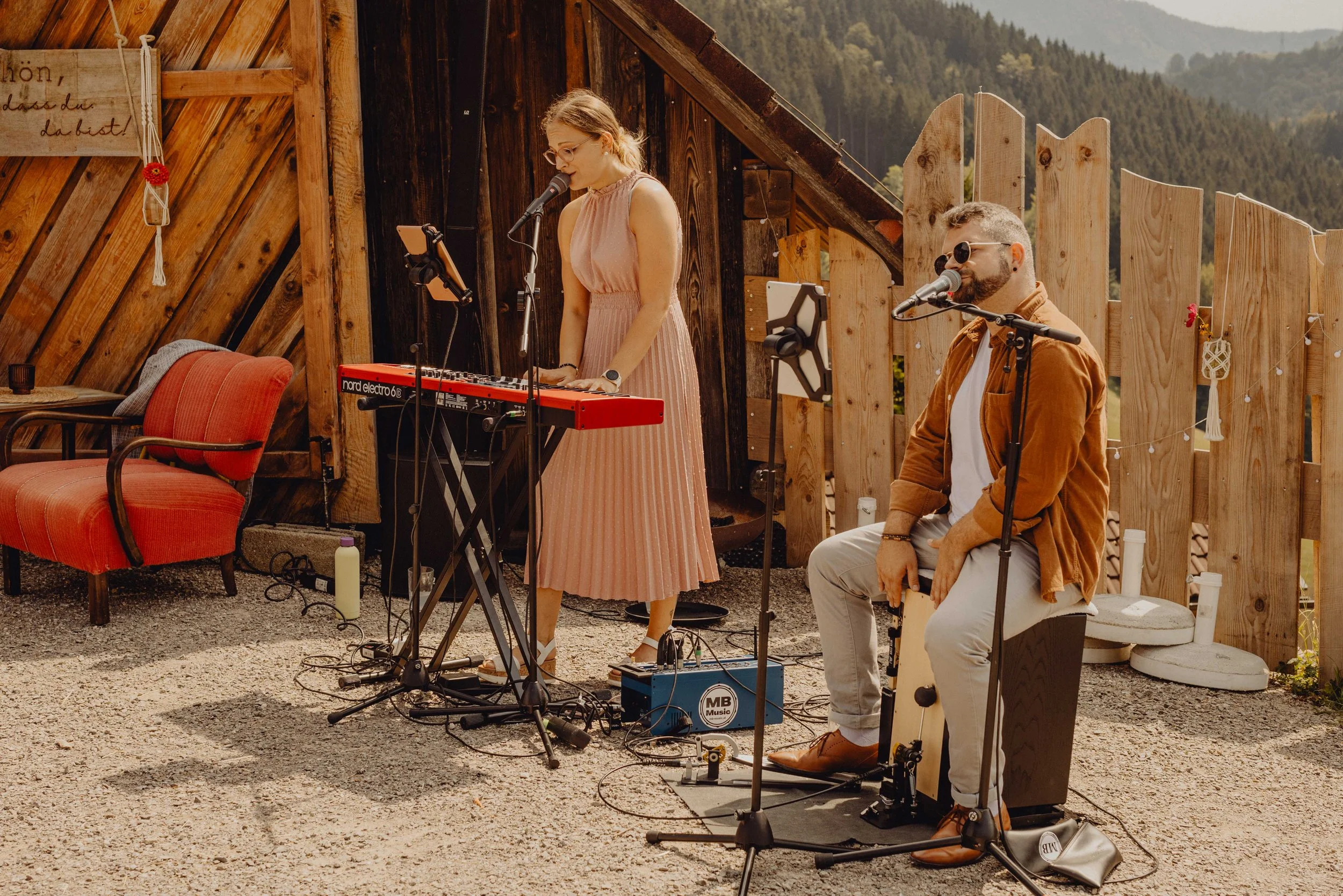 Hochzeit Laussa Oberösterreich Heiraten Fotograf die kleine fotografin Auszeithof Erdelement Boho Alternativ Natur