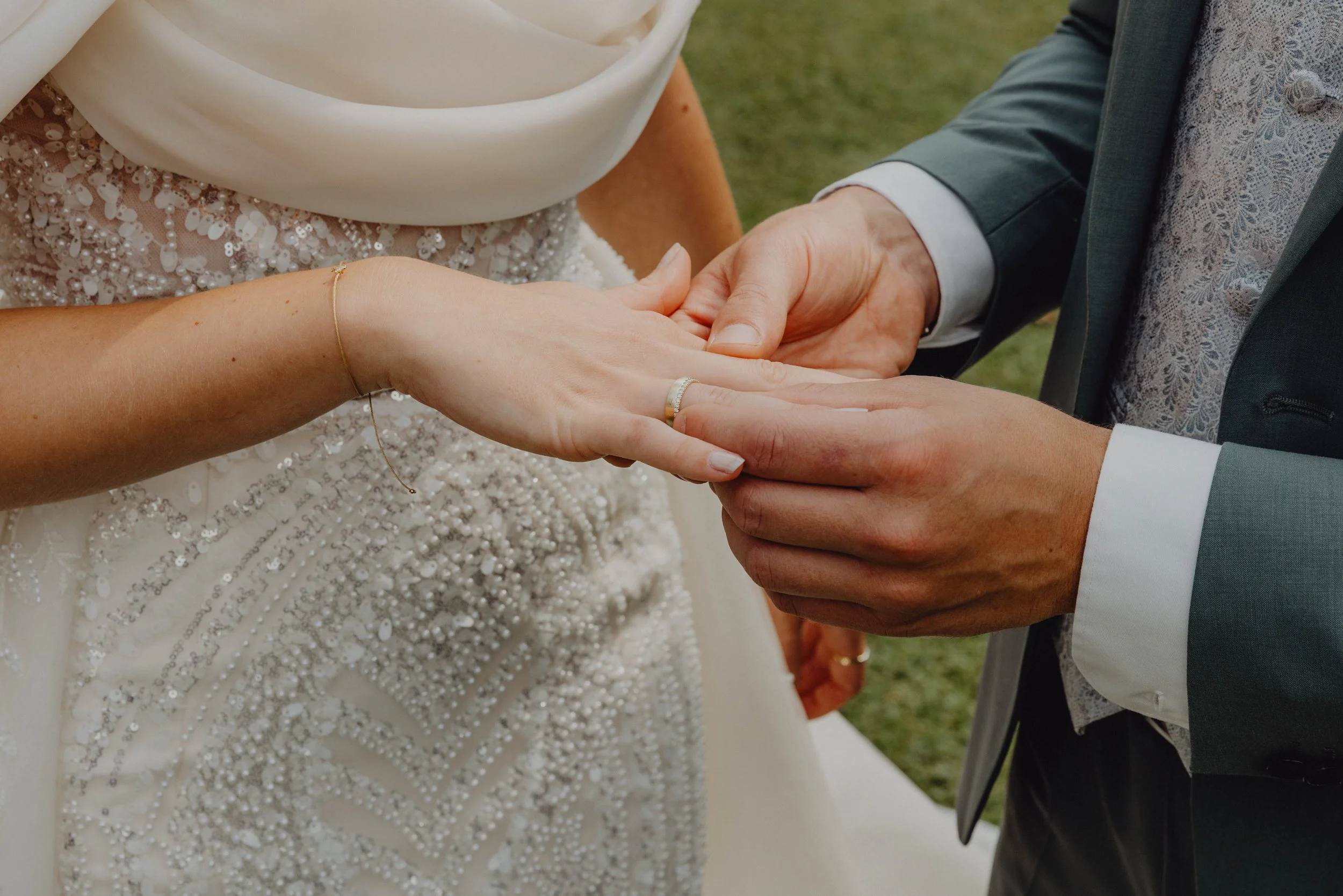 Oberösterreich Hochzeit Schloss Altenhof Brätigam Braut Brautpaar Brautpaarshooting