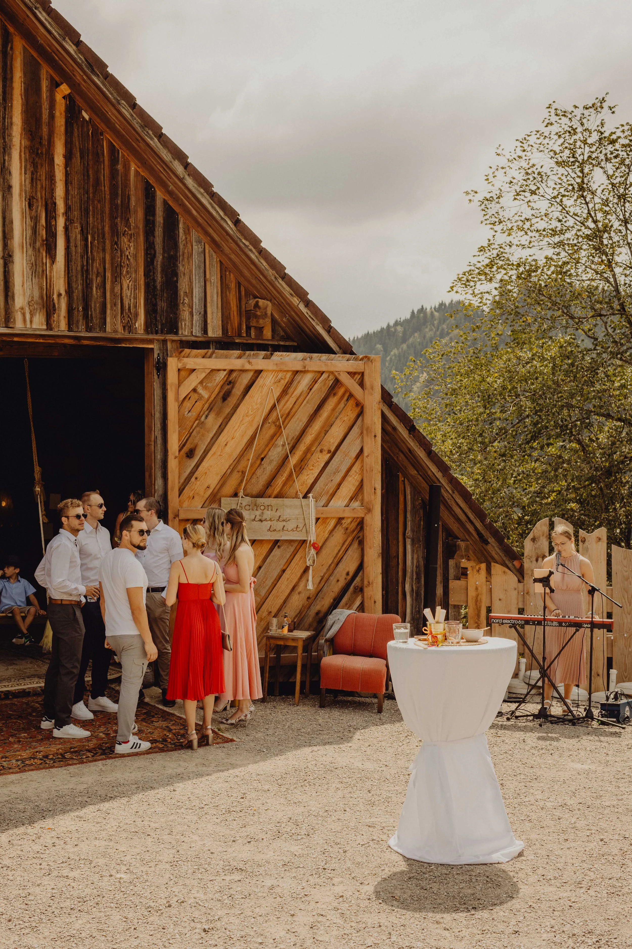 Hochzeit Laussa Oberösterreich Heiraten Fotograf die kleine fotografin Auszeithof Erdelement Boho Alternativ Natur
