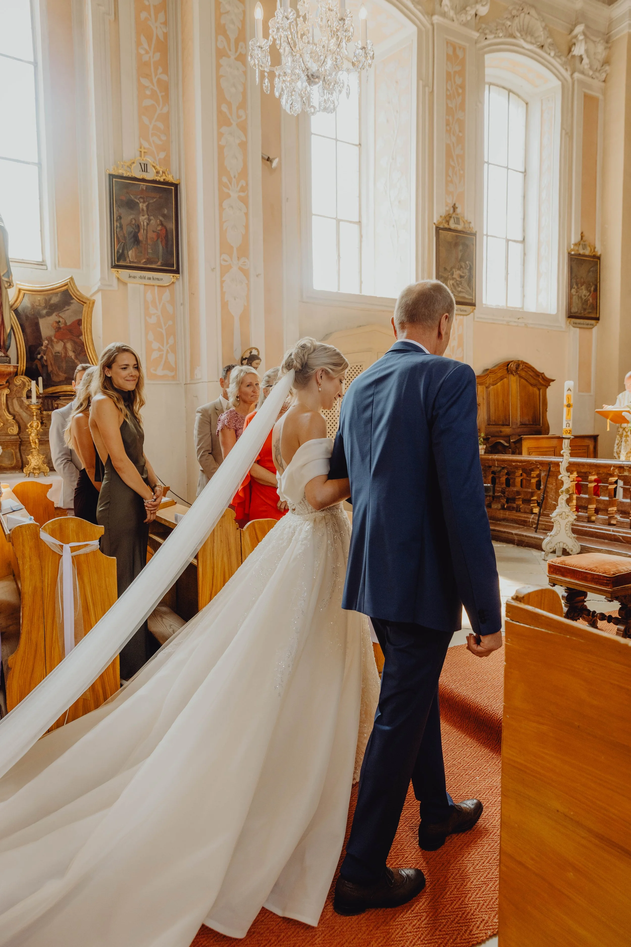 Hochzeit Schloss Altenhof Braut Bräutigam Kirche Kapelle Italy Wedding