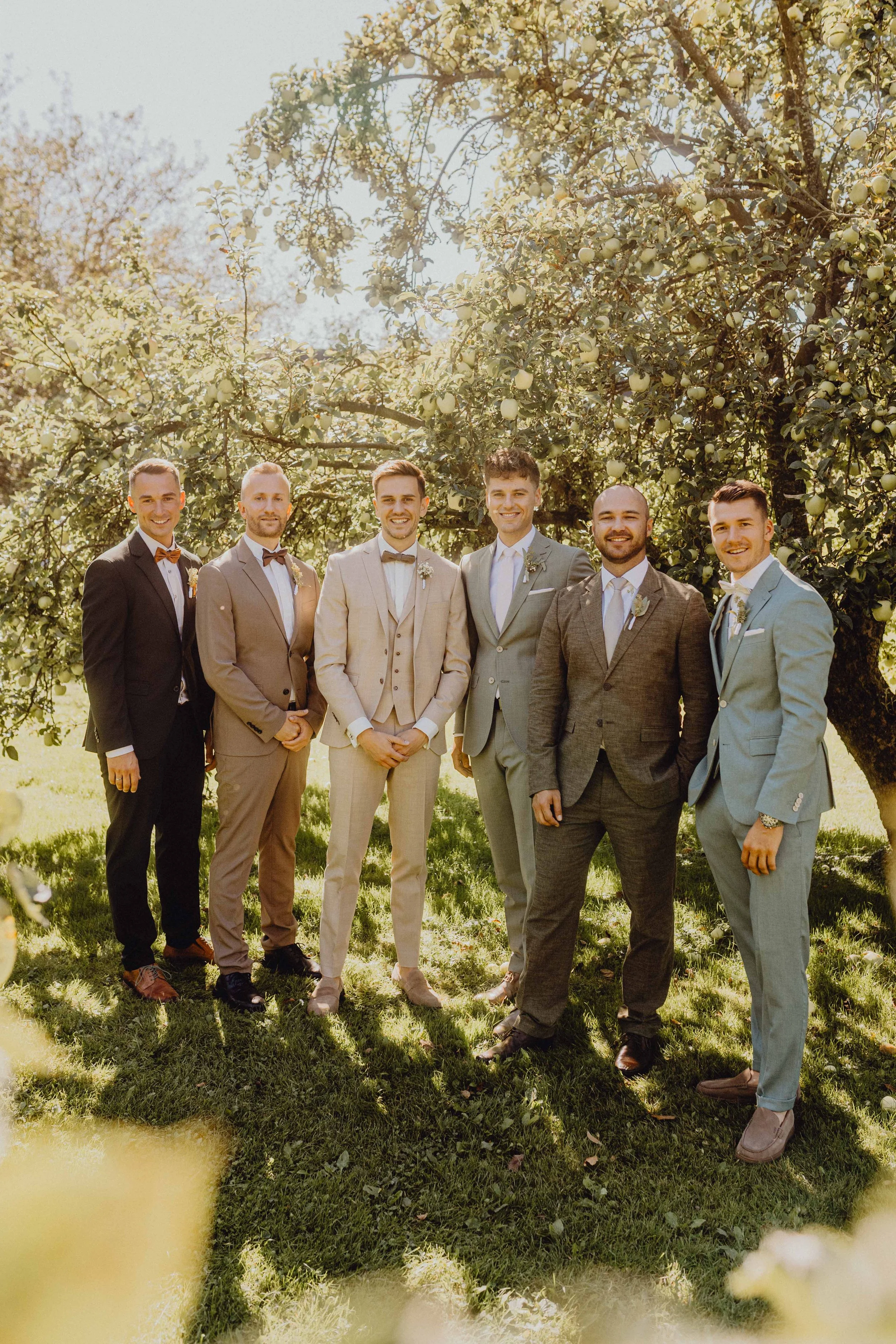 Karlingberger Gut Hochzeit Oberösterreich Brautpaar Liebe Braut Bräutigam Location Floristik Paarshooting