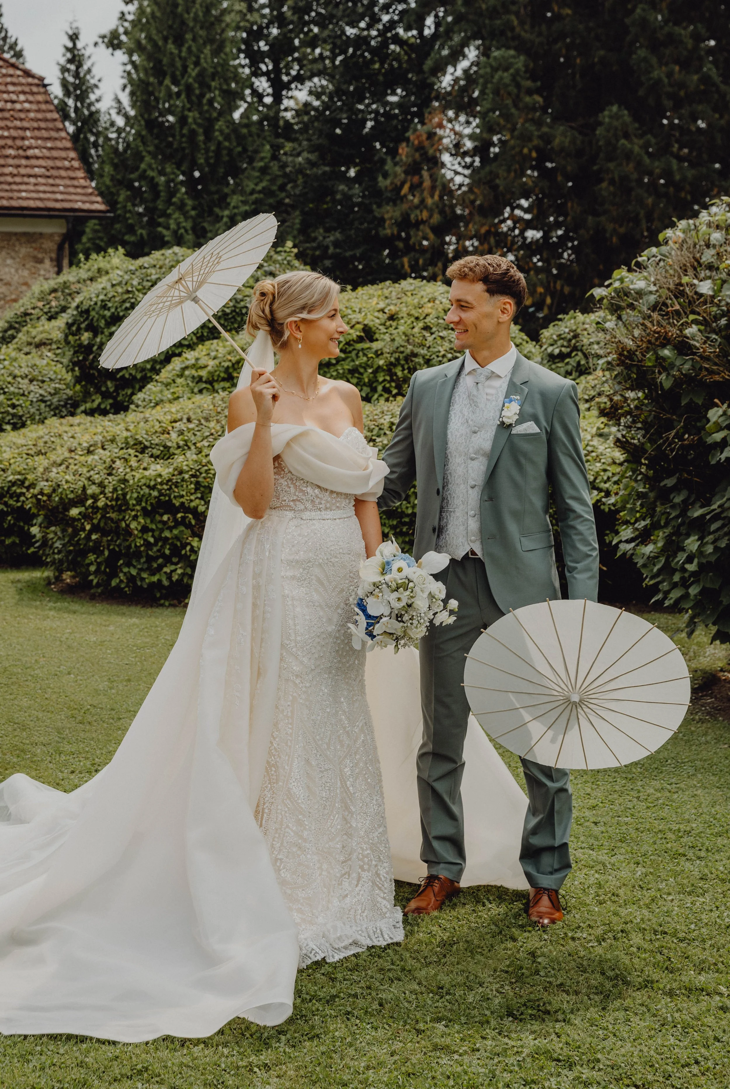 Oberösterreich Hochzeit Schloss Altenhof Brätigam Braut Brautpaar Brautpaarshooting
