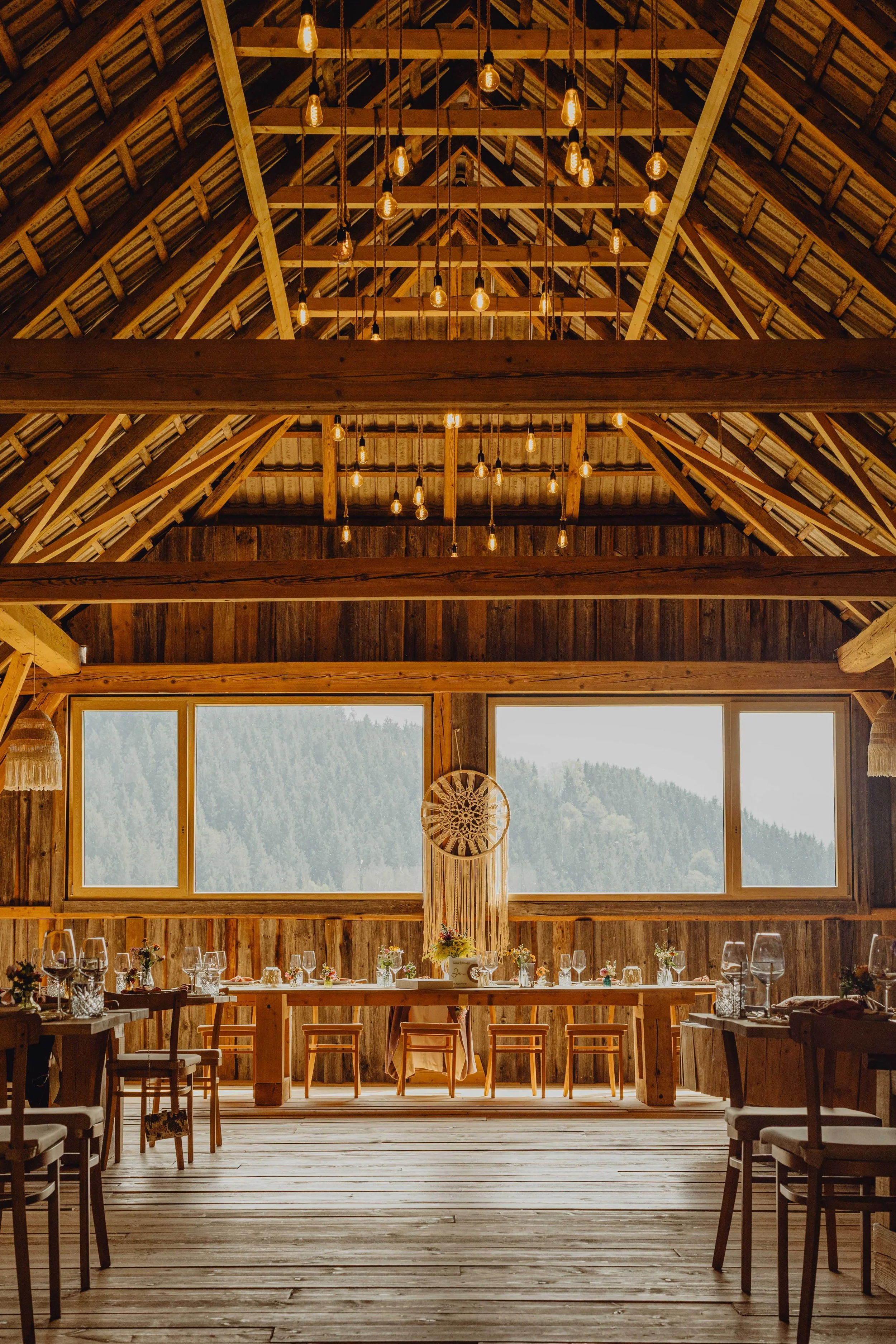 Hochzeit Laussa Oberösterreich Heiraten Fotograf die kleine fotografin Auszeithof Erdelement Boho Alternativ Natur