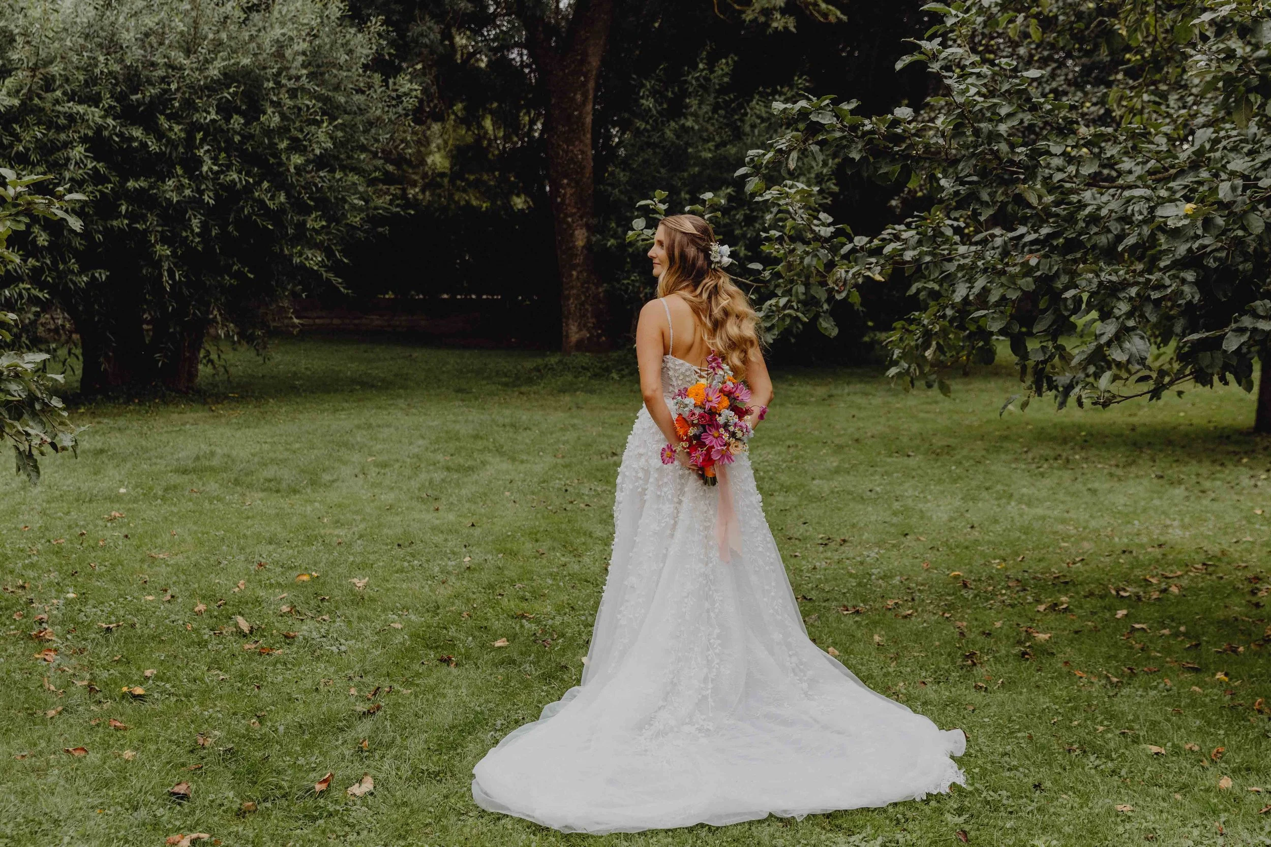 Hochzeit Brautpaarshooting Oberösterreich Oberbauern Gut Linz Leonding Braut