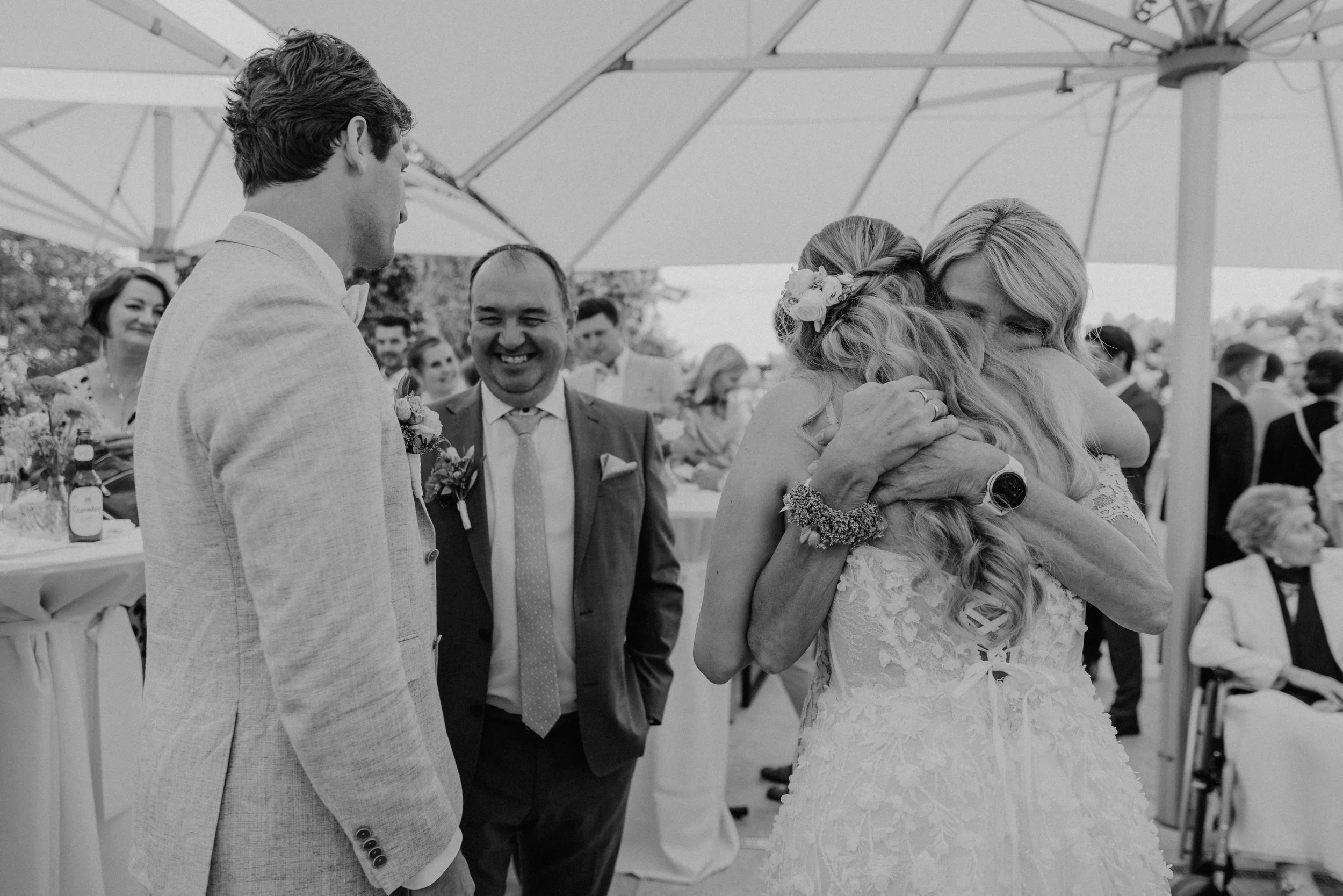 Hochzeit Oberbauerngut Leonding Oberösterreich Agape Absperren Leonding Linz Hochzeitsfotografie