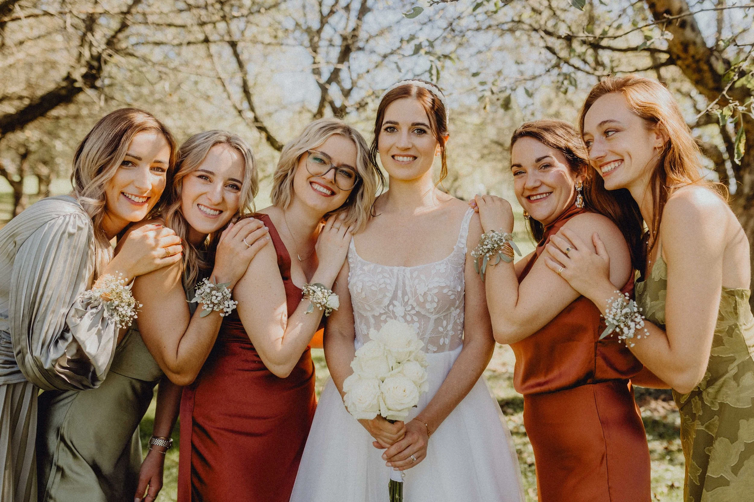Karlingberger Gut Hochzeit Oberösterreich Brautpaar Liebe Braut Bräutigam Location Floristik Paarshooting