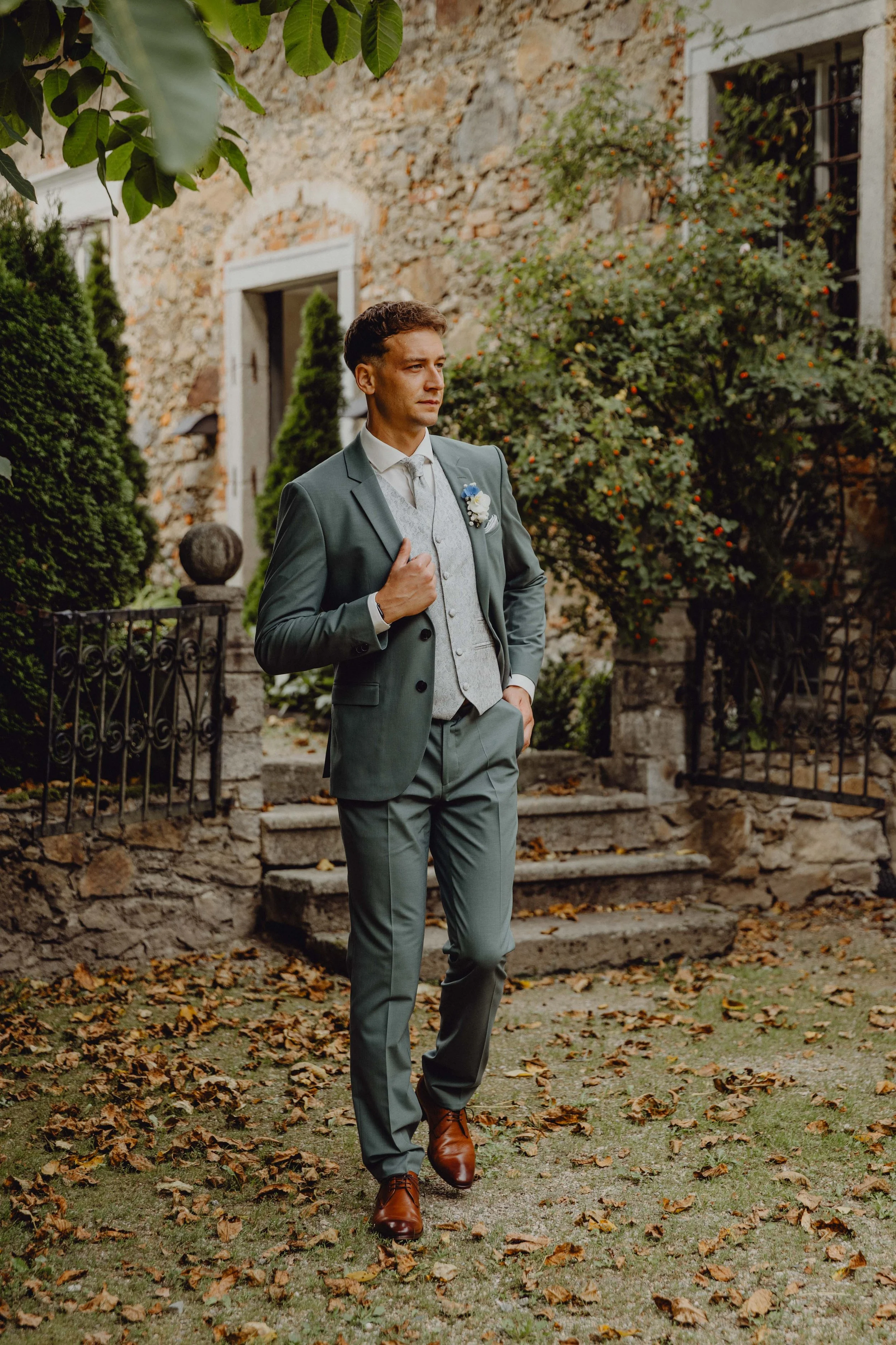 Oberösterreich Hochzeit Schloss Altenhof Brätigam Braut Brautpaar Brautpaarshooting