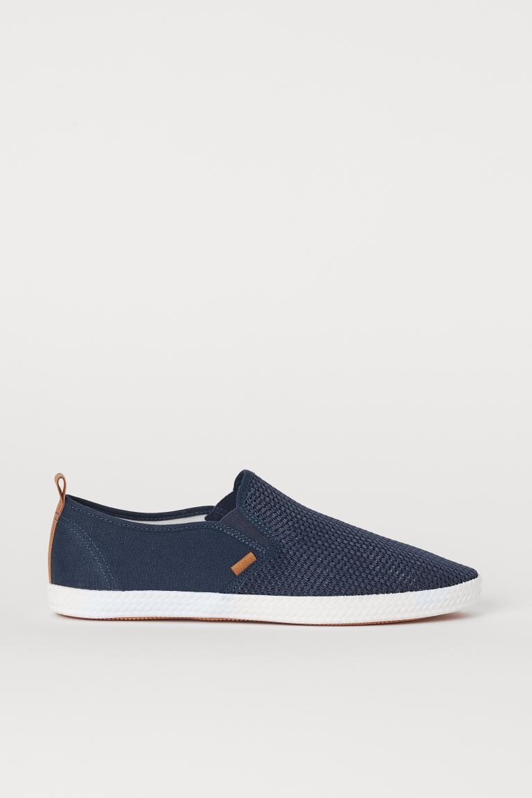 H&M slides.jpg